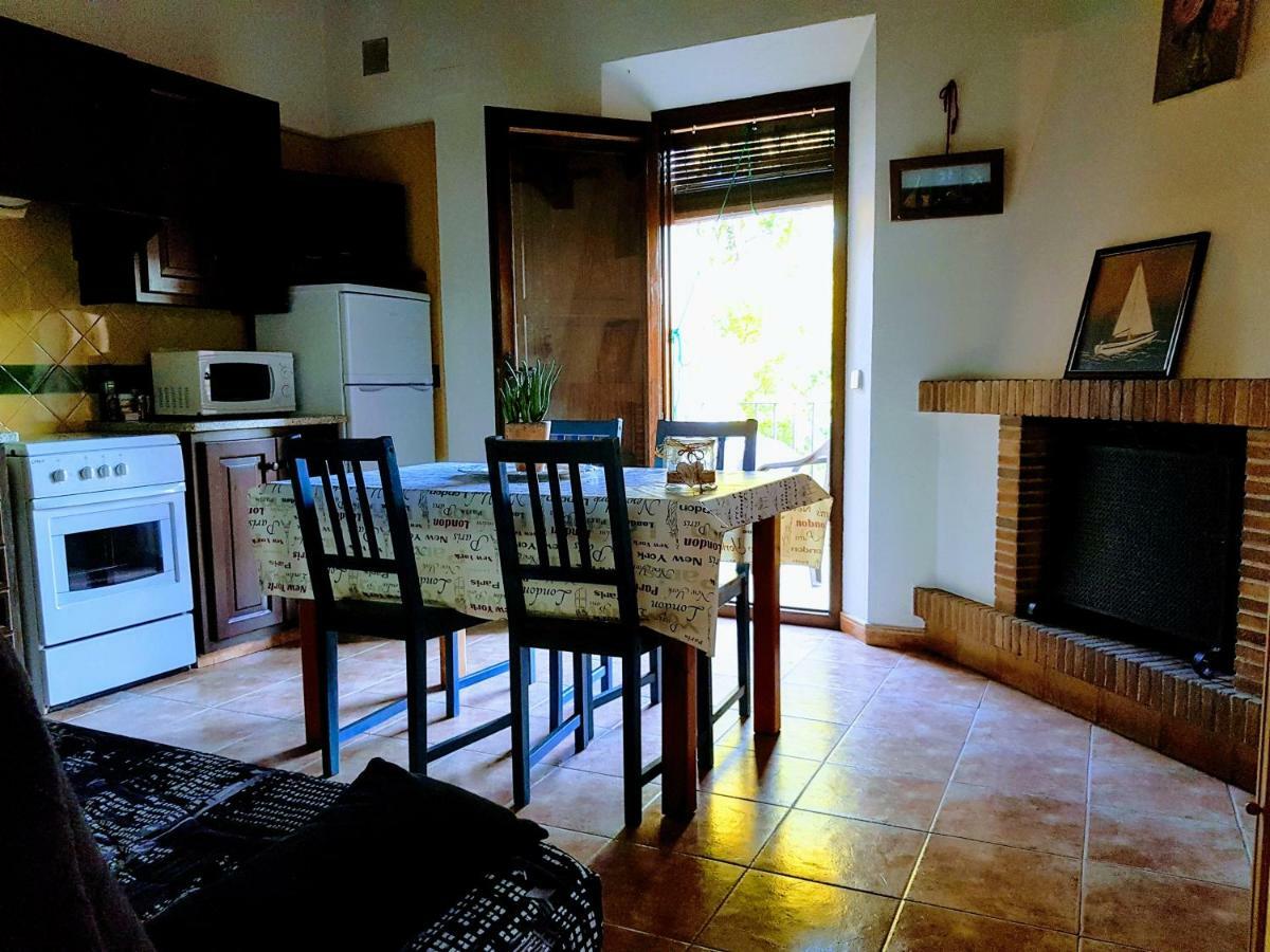 Apartamento Peratallada Херона Екстериор снимка